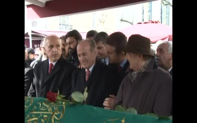 Şaşırtan öpücük!