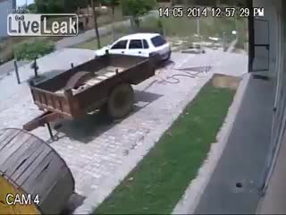 Zorla arka koltuğa bindirdiler