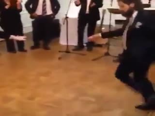 Olcay Şahan'dan kolbastı şov