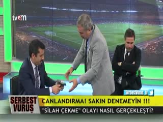 Adnan Aybaba canlı yayında silah çekti