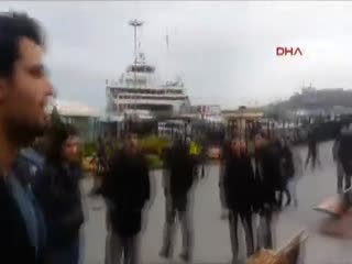 ABD askerinin başına çuval geçirdiler