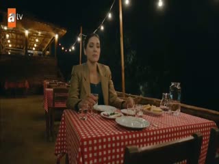 Feride'den Nazım Hikmet şiiri!