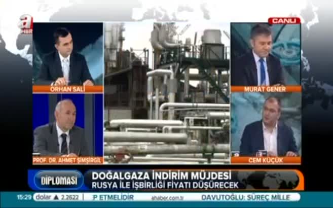 Cem Küçük: Türkiye olası operasyona hazır olmalı