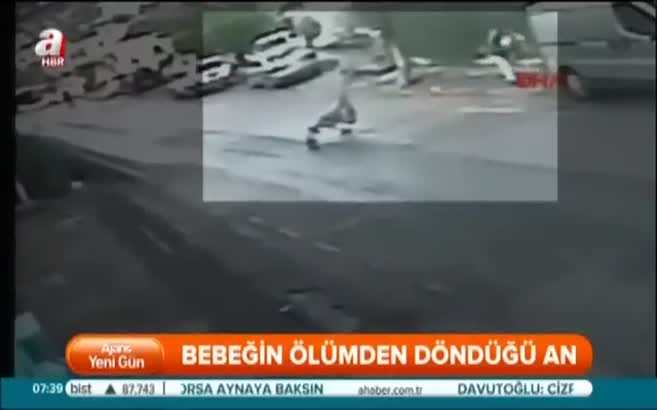 Bebeğin ölümden döndüğü an