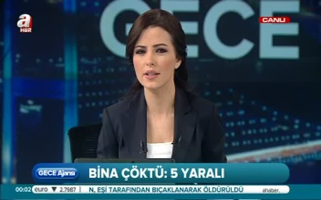 Mersin'de iki katlı ev çöktü