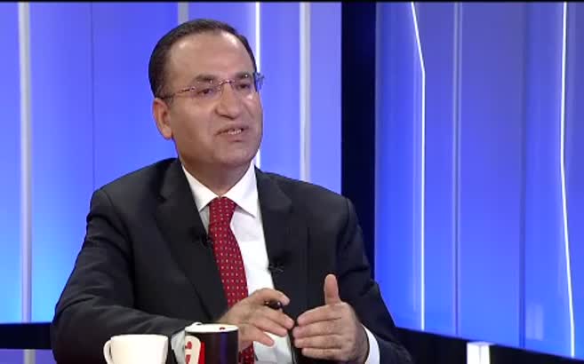 Bakan Bozdağ: “Başkanlık sistemi diktatöre karşıdır”