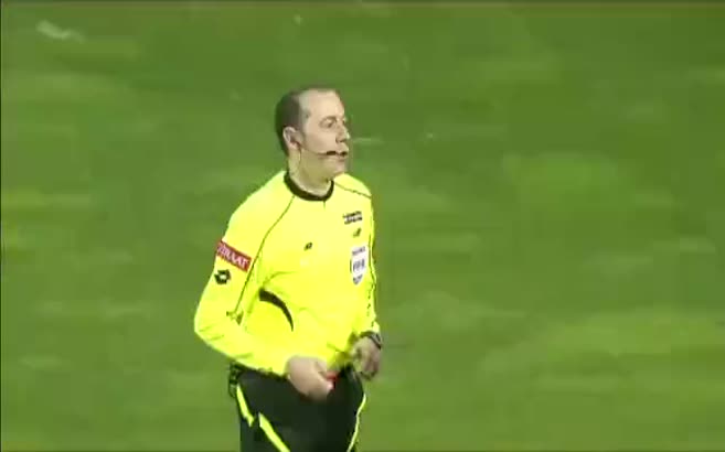 Fernandao penaltıyı böyle kaçırdı