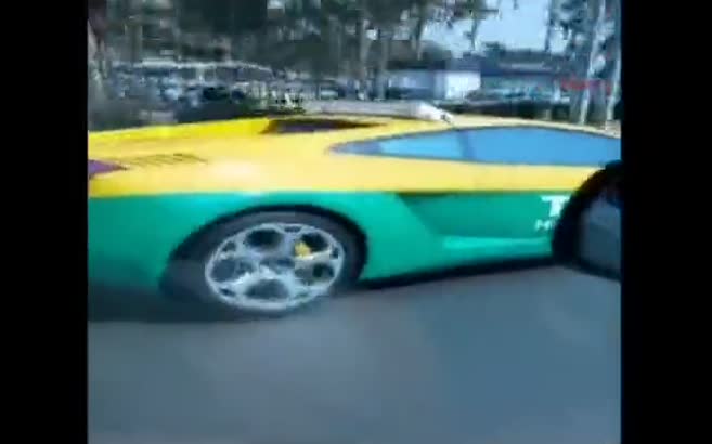 Lamborghini'den taksi yaptılar