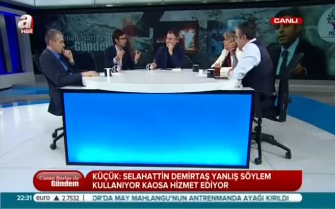 Medya Demirtaş’ı destekliyor