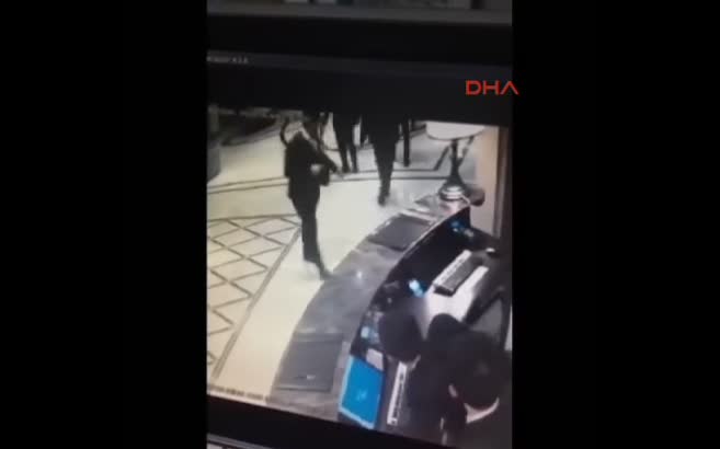 Onur Özbizerdik’in silahlı saldırısı kamerada