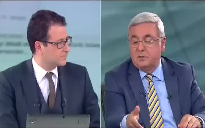 “Kalemini kır istifa et”