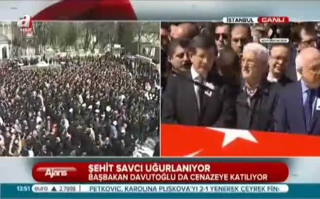 Davutoğlu şehidin oğlunu çağırdı ve..