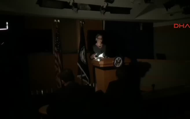 Beyaz Saray'da elektrik kesildi!