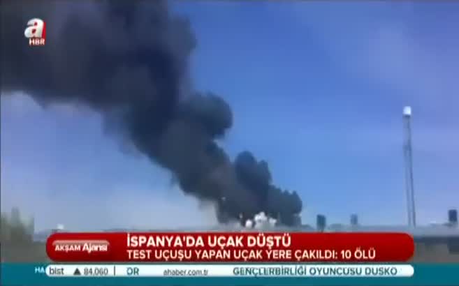 İspanya'da uçak düştü