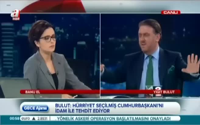 Önüne konan kağıdı bile okuyamaz