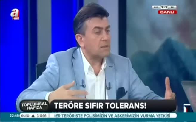 Her taraftan toplumu bir sindirme politikası var