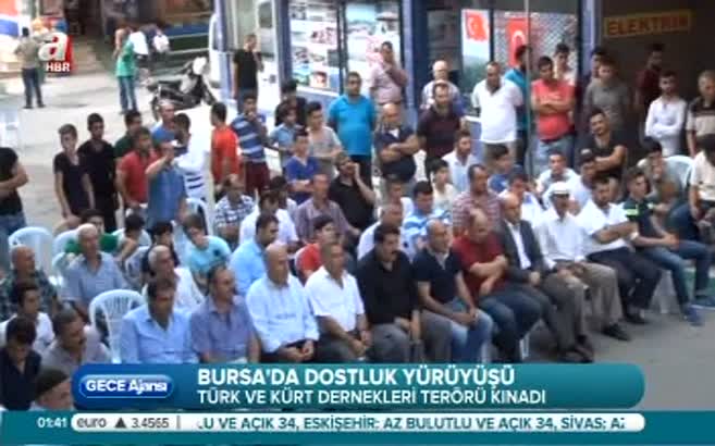 Türk ve Kürt dernekleri birlikte yürüdü