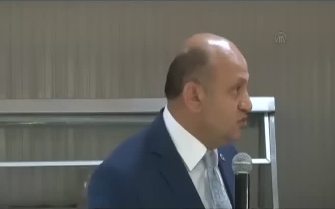 Fikri Işık: Hedefimiz 100 km'yi 2 litre benzinle gitmek