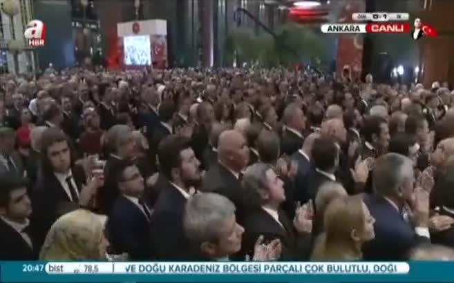 Cumhurbaşkanı'na çalışanlarından sürpriz
