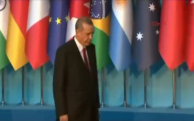 Liderler G20'de aile fotoğrafı için biraraya geldiler