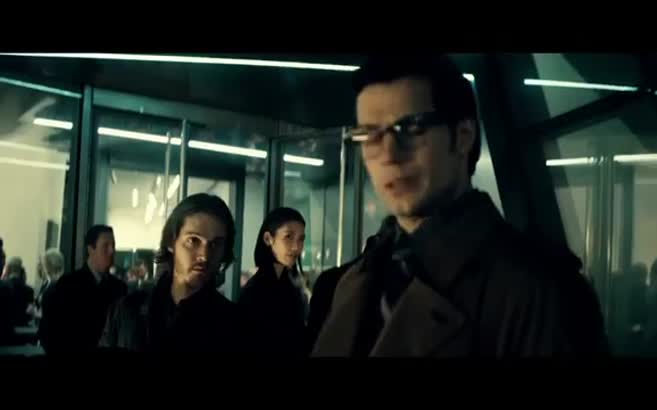 "Batman v Superman: Dawn of Justice"'dan yepyeni fragman
