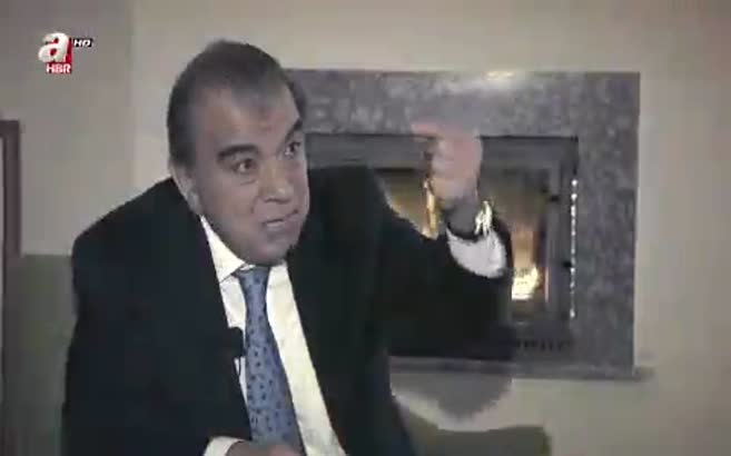 Enver Altaylı: Önümüzdeki günlerde Putin bir Türk uçağını düşürecek