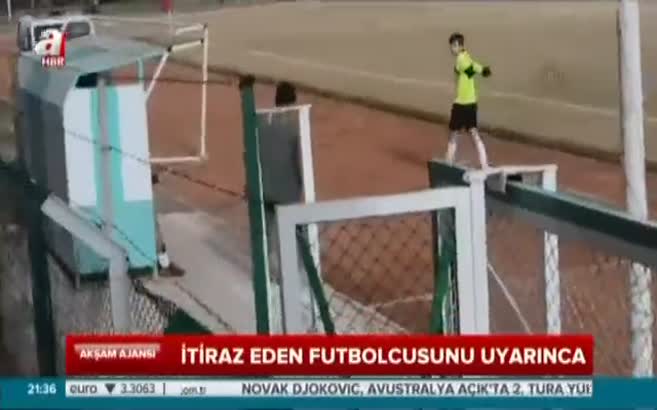 Futbolcu, yöneticisine yumruk attı