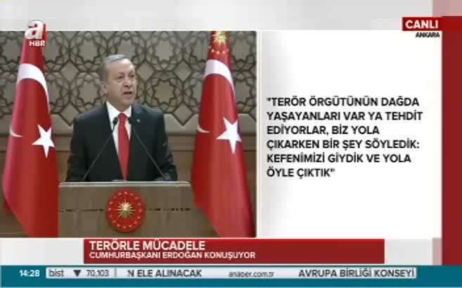 Muhtarın sözleri Külliye'de büyük alkış aldı