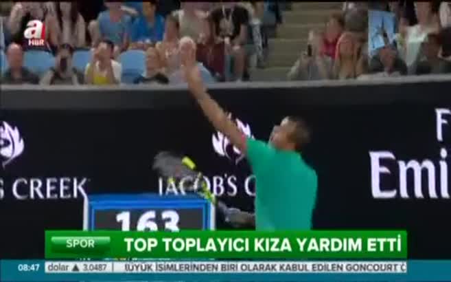 Fransız tenisçi Tsogna'dan örnek davranış