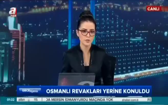 Osmanlı revakları yerine konuldu