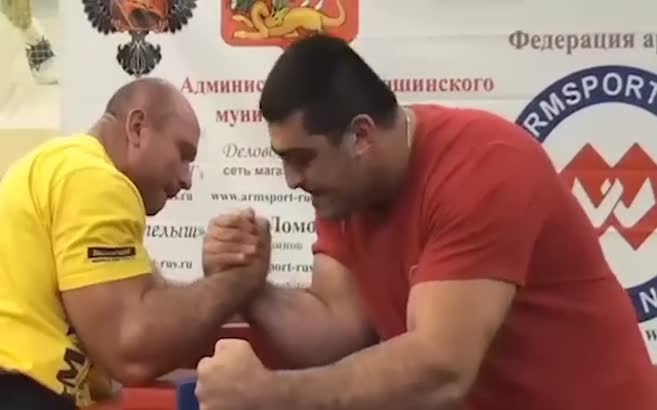 Milli sporcumuz Rus rakibini perişan etti