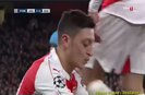 Mesut Özilden Cüneyt Çakıra küfür