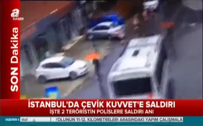 Polise saldırı anı