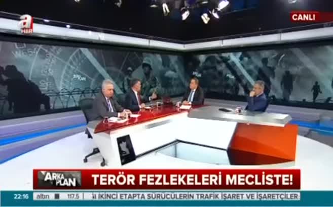 Adil Gür: Toplum dokunulmazlıklarının kalkmasını istiyor