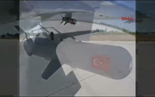 'Yerli İHA Bayraktar' hedefini tam 12'den vurdu