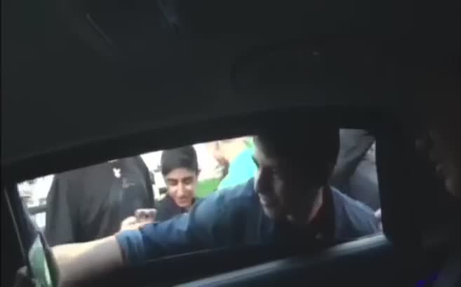 Erdoğan'dan çocuklara selfie sürprizi