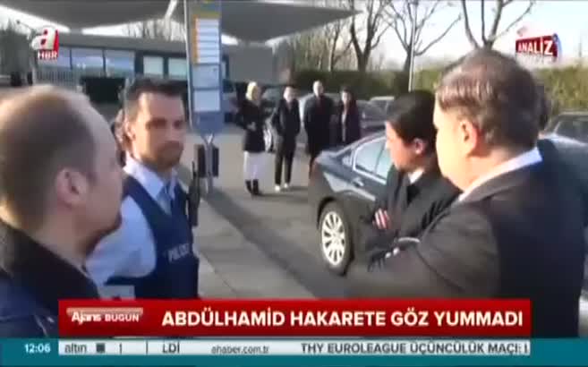 Analiz- Sahne aynı soytarılar farklı