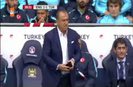 Fatih Terim ofsaytı hakeme telefondan izletti