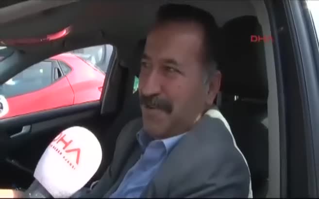 Fatih Sultan Mehmet Köprüsü'ndeki intihar girişimine vatandaştan tepki!