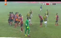 Dev maçta gergin anlar