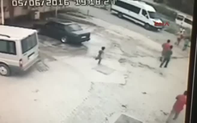 Kaza anı kamerada!