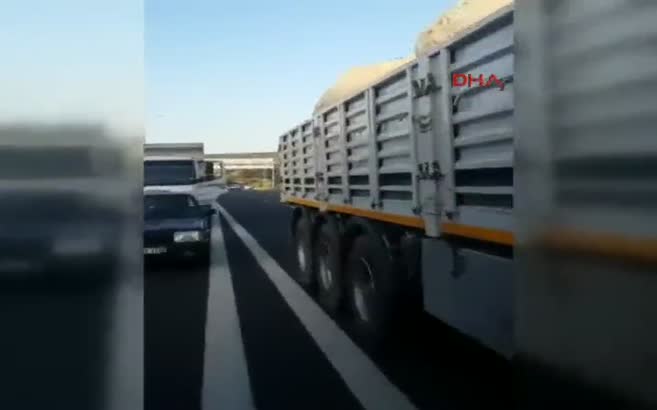Polisle, saldırgan arasındaki çatışma kamerada