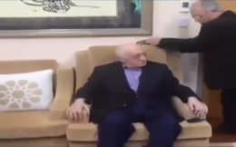 Fetullah Gülen kameraları görünce fenalık geçirdi