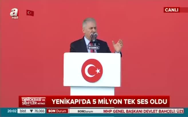 "15 Temmuz Türkiye'nin mikroplarından temizlendiği gündür"