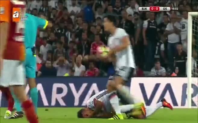 Konya Arena'da gergin anlar!