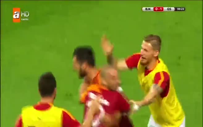 Süper Kupa'da Galatasaray Hakan Balta'yla golü buldu!