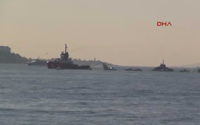 İstanbul Boğazı'nda korku dolu anlar