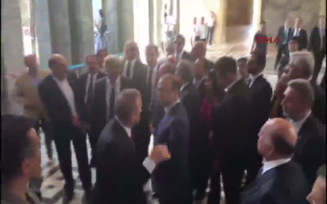 Mesut Barzani Meclis'te...