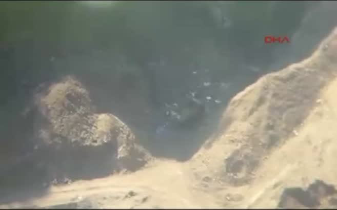 PKK'nın 10 ton bomba yüklü kamyonu böyle imha edildi