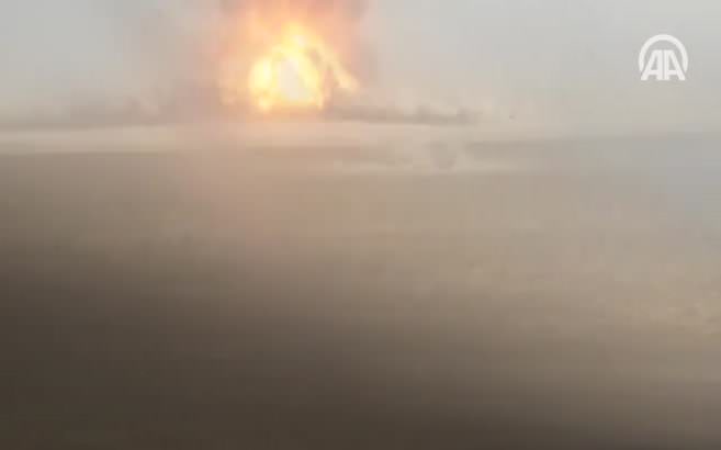 Bomba yüklü DEAŞ aracı imha edildi